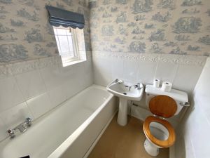 Photo 9- click for photo gallery